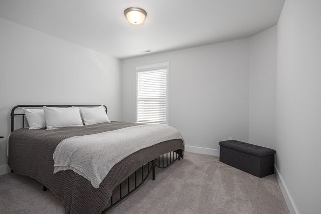 1218 Pebble Run Rd, Hendersonville, TN 37075