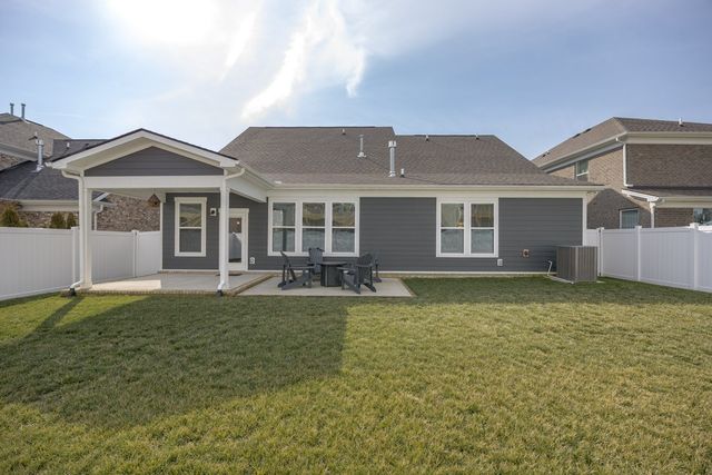 1218 Pebble Run Rd, Hendersonville, TN 37075