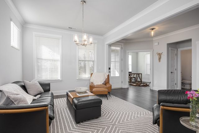 1218 Pebble Run Rd, Hendersonville, TN 37075