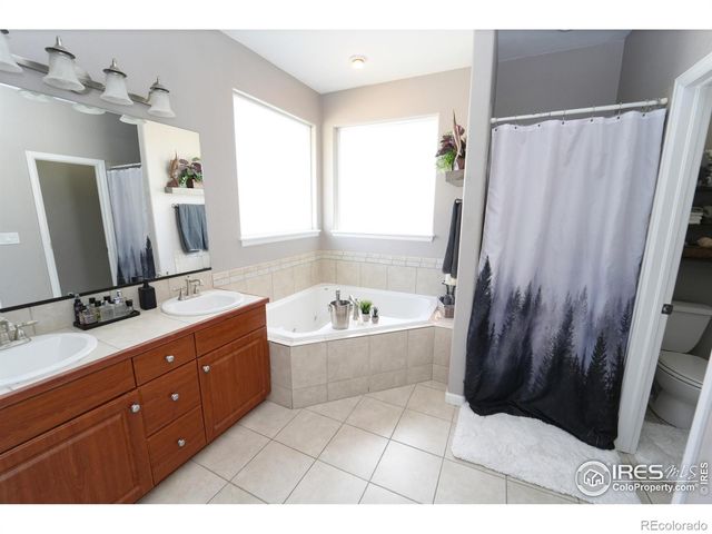 3310 66th Ave Ct, Greeley, CO 80634