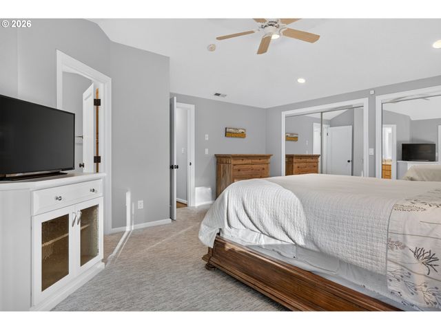 10408 Sw 53RD Ave, Portland, OR 97219