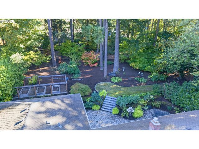 10408 Sw 53RD Ave, Portland, OR 97219