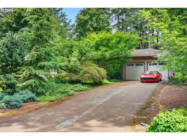 10408 Sw 53RD Ave, Portland, OR 97219