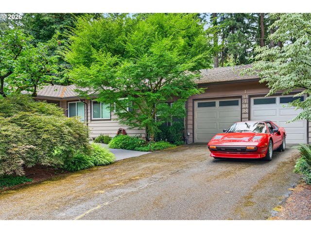 10408 Sw 53RD Ave, Portland, OR 97219