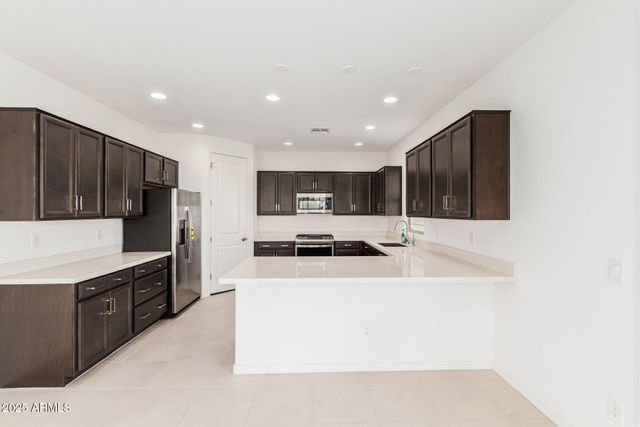 7960 E QUARTET Avenue, Mesa, AZ 85212