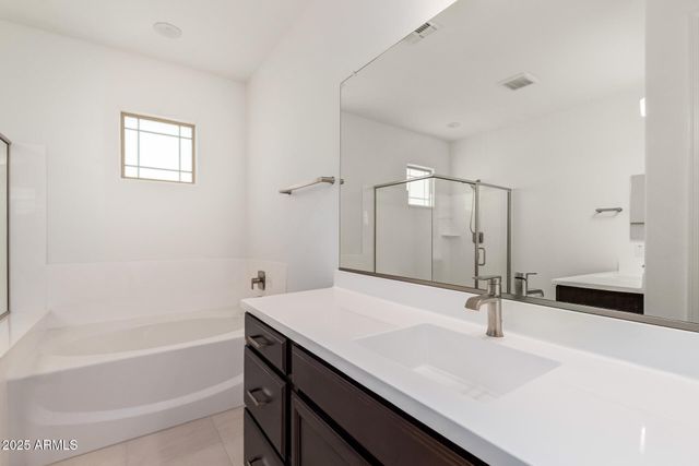 7960 E QUARTET Avenue, Mesa, AZ 85212