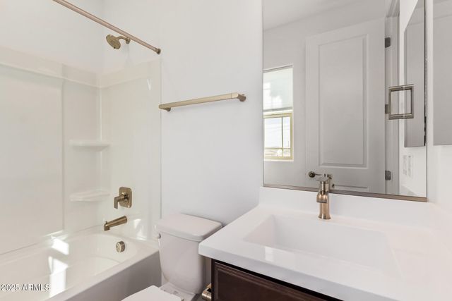 7960 E QUARTET Avenue, Mesa, AZ 85212