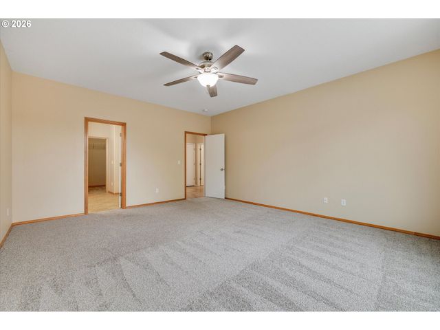 16809 Se DAVIDOFF Way, Damascus, OR 97089