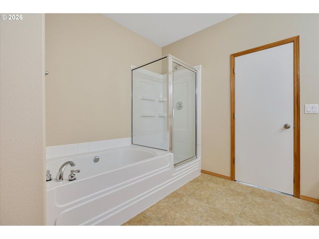 16809 Se DAVIDOFF Way, Damascus, OR 97089