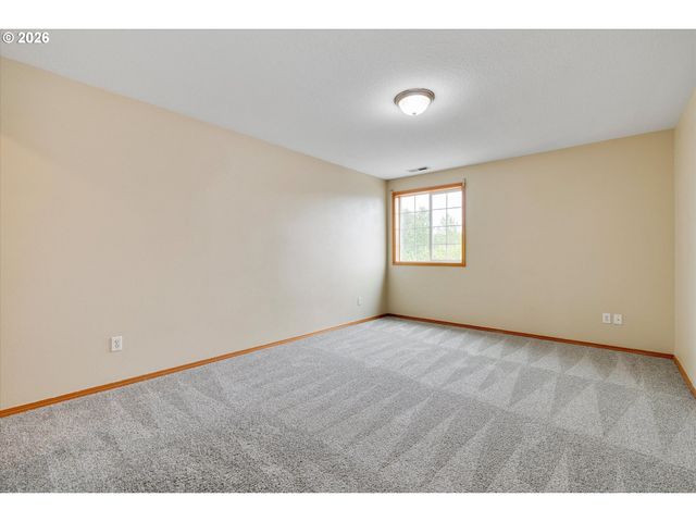 16809 Se DAVIDOFF Way, Damascus, OR 97089