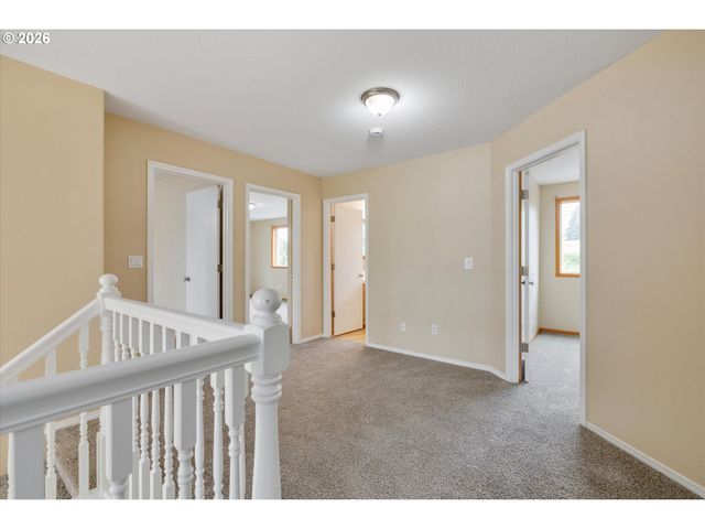 16809 Se DAVIDOFF Way, Damascus, OR 97089