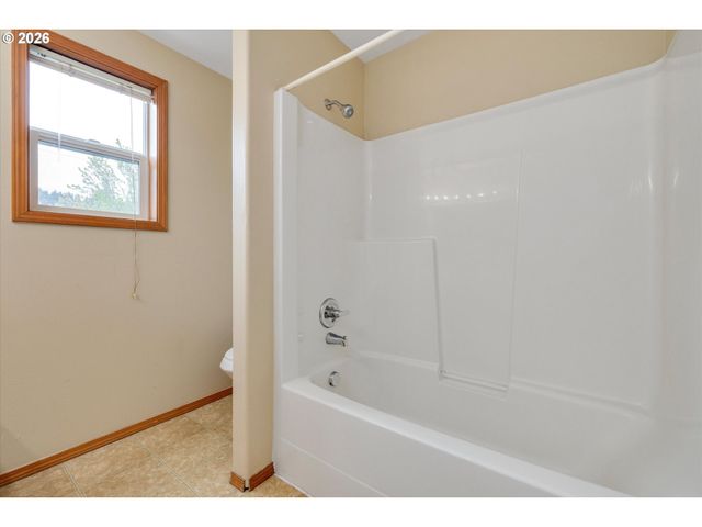 16809 Se DAVIDOFF Way, Damascus, OR 97089