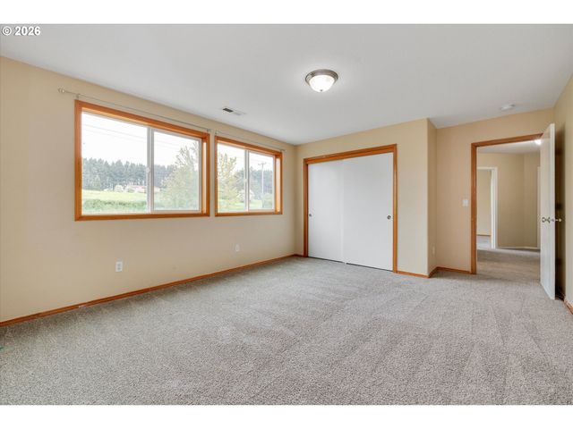 16809 Se DAVIDOFF Way, Damascus, OR 97089