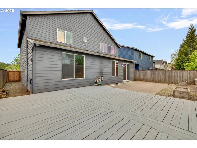 16809 Se DAVIDOFF Way, Damascus, OR 97089