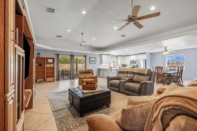 27250 Nortada Drive, Cathedral City, CA 92234