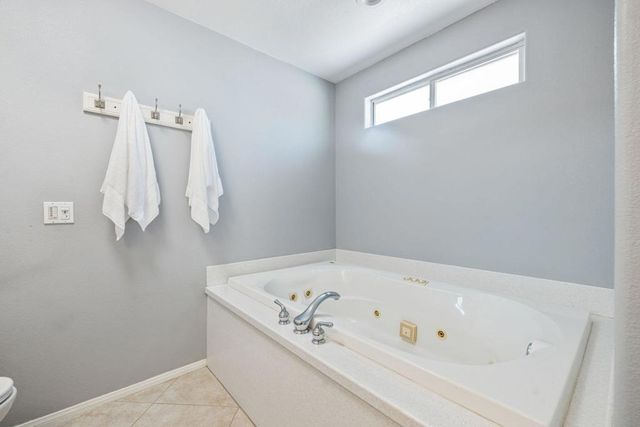 27250 Nortada Drive, Cathedral City, CA 92234