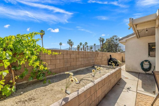 27250 Nortada Drive, Cathedral City, CA 92234
