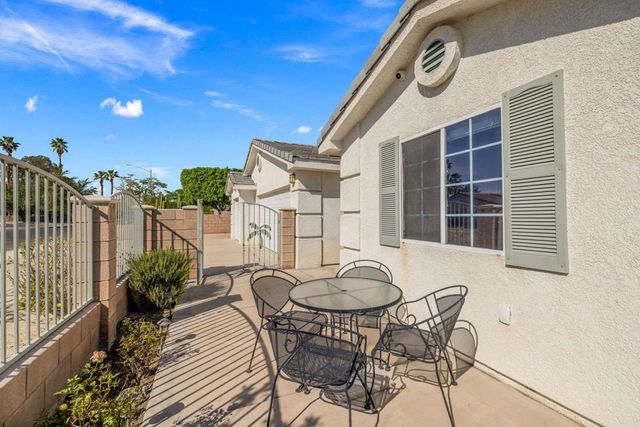 27250 Nortada Drive, Cathedral City, CA 92234
