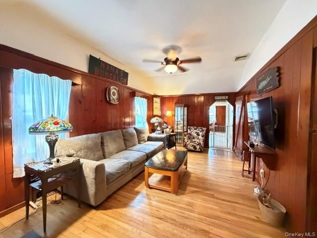 15 Kew Drive, Sound Beach, NY 11789