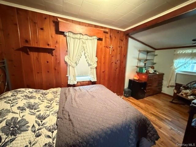 15 Kew Drive, Sound Beach, NY 11789