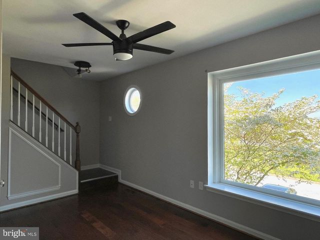 6611 E BEACH DR, New Market, MD 21774