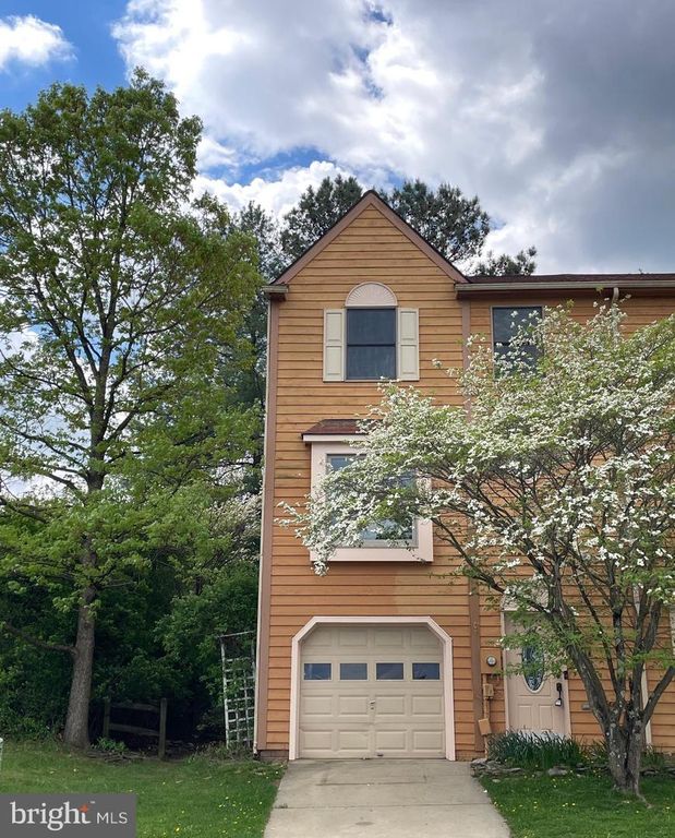 6611 E BEACH DR, New Market, MD 21774