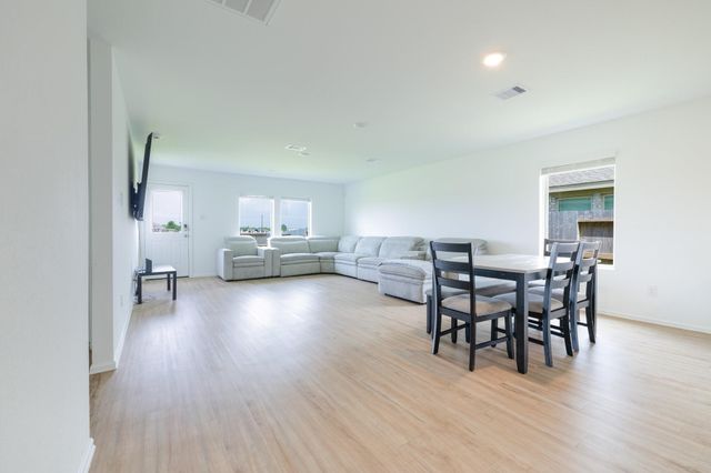 9647 Atwood Lake Drive, Baytown, TX 77521