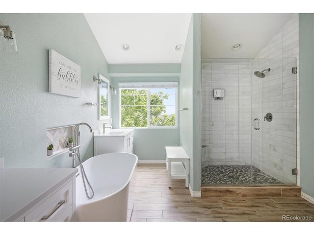 8231 S Shady Grove Ct, Aurora, CO 80016