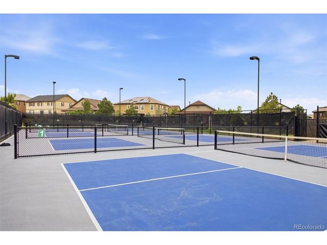 8231 S Shady Grove Ct, Aurora, CO 80016