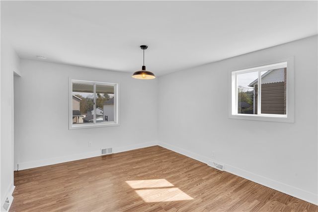 309 Whitesell St, Bell Twp, PA 15680