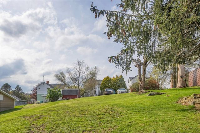 309 Whitesell St, Bell Twp, PA 15680