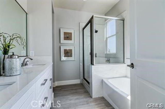 8117 2nd 101, Downey, CA 90241