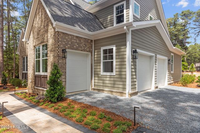 62 McMichael Drive, Pinehurst, NC 28374