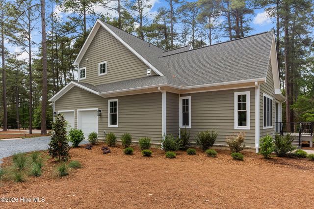 62 McMichael Drive, Pinehurst, NC 28374