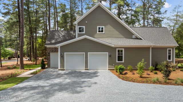 62 McMichael Drive, Pinehurst, NC 28374