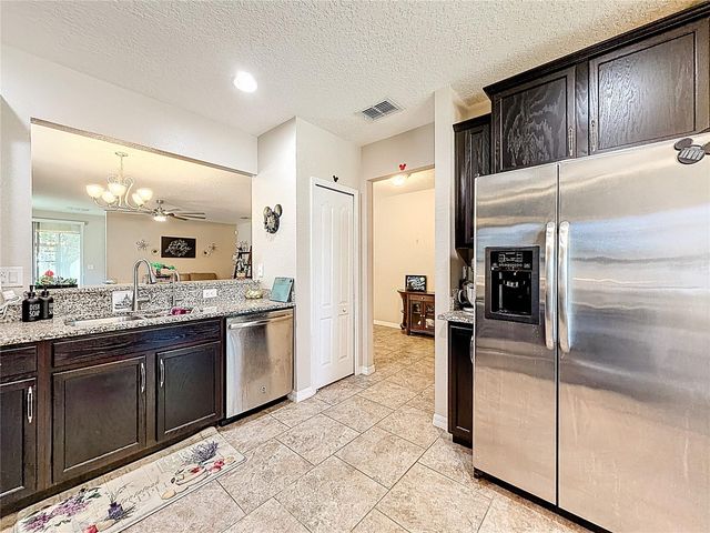 3631 BLACK DOG COURT, Tavares, FL 32778