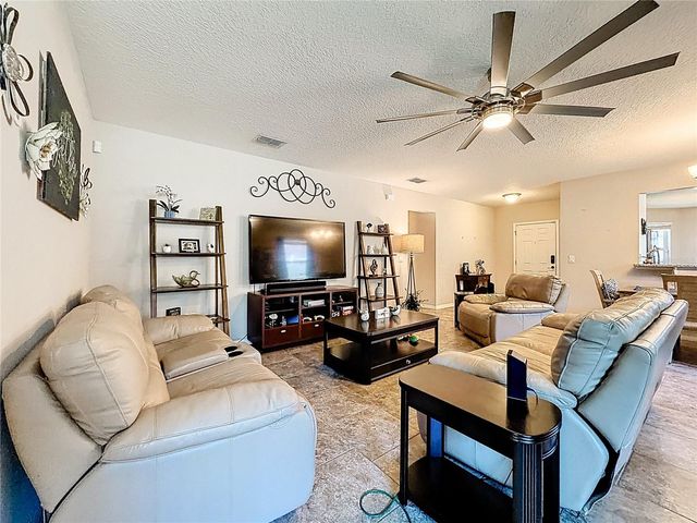 3631 BLACK DOG COURT, Tavares, FL 32778