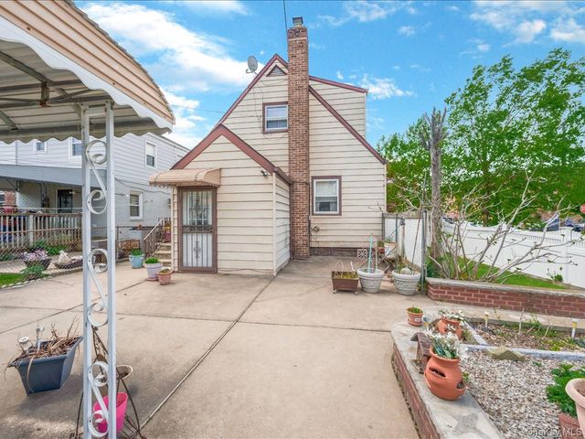 63-01 138TH Street, Flushing, NY 11367