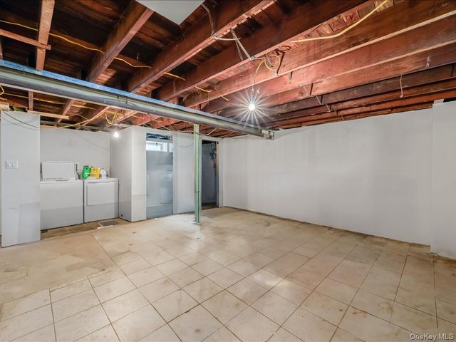 63-01 138TH Street, Flushing, NY 11367