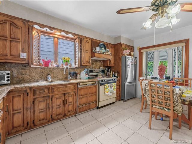 63-01 138TH Street, Flushing, NY 11367