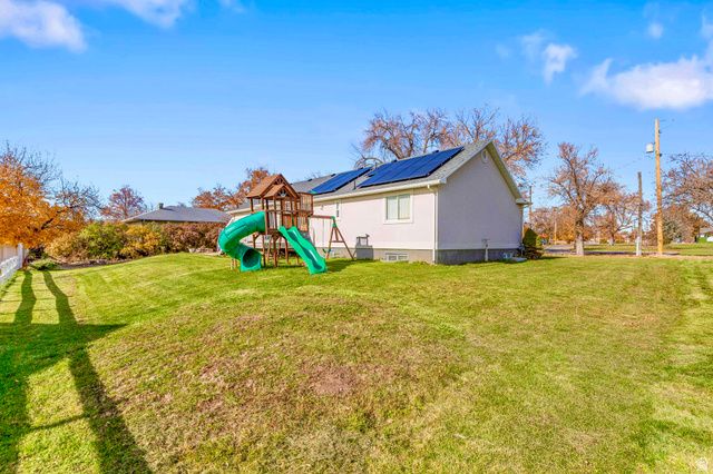 98 W 400 S, Smithfield, UT 84335