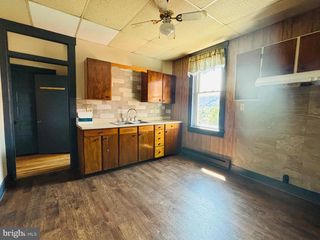 231 VIRGINIA AVE, Cumberland, MD 21502