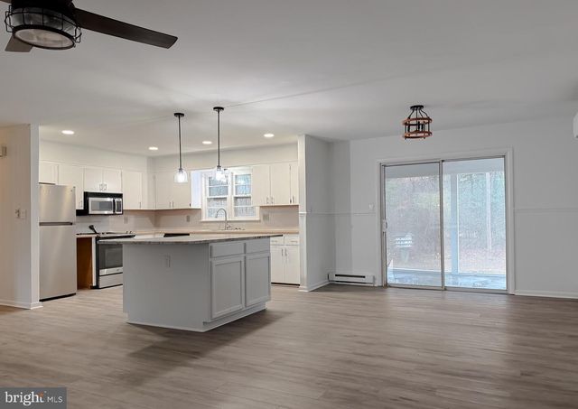 25131 LINDNER LN, Hollywood, MD 20636