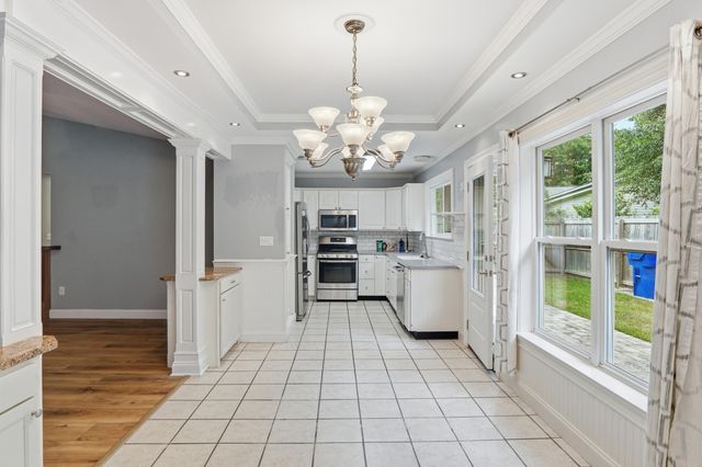 11 Glengary Court, Charleston, SC 29414
