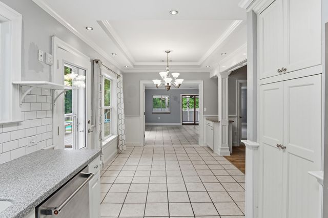 11 Glengary Court, Charleston, SC 29414