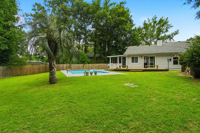 11 Glengary Court, Charleston, SC 29414