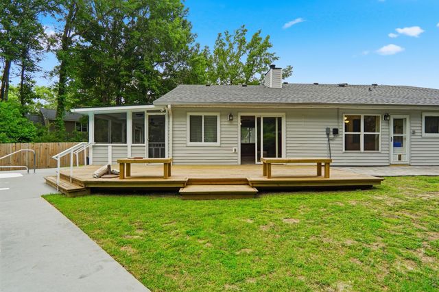 11 Glengary Court, Charleston, SC 29414