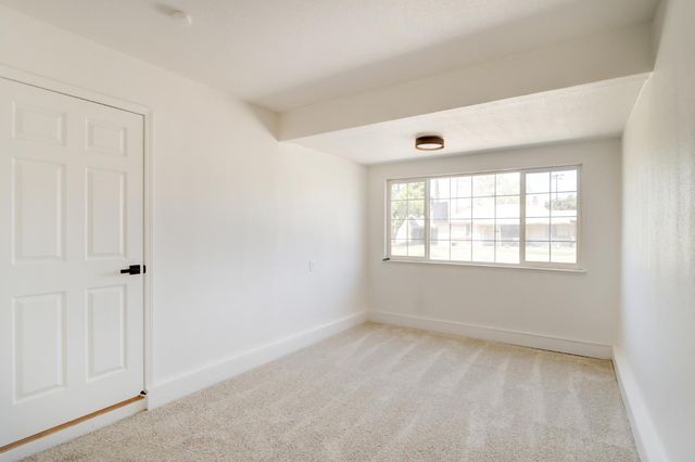 6163 Larry Way, North Highlands, CA 95660