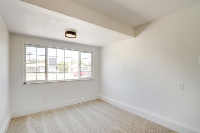 6163 Larry Way, North Highlands, CA 95660