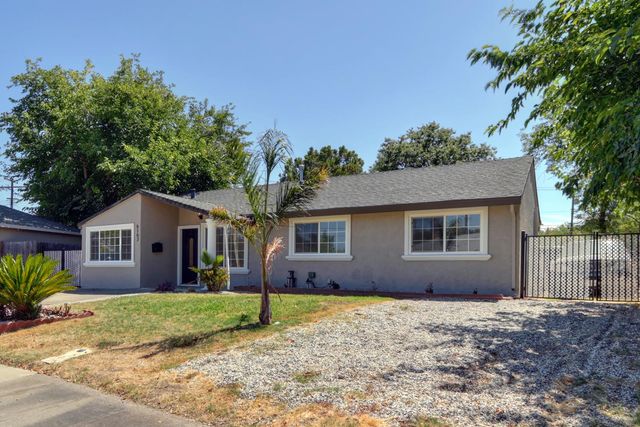 6163 Larry Way, North Highlands, CA 95660